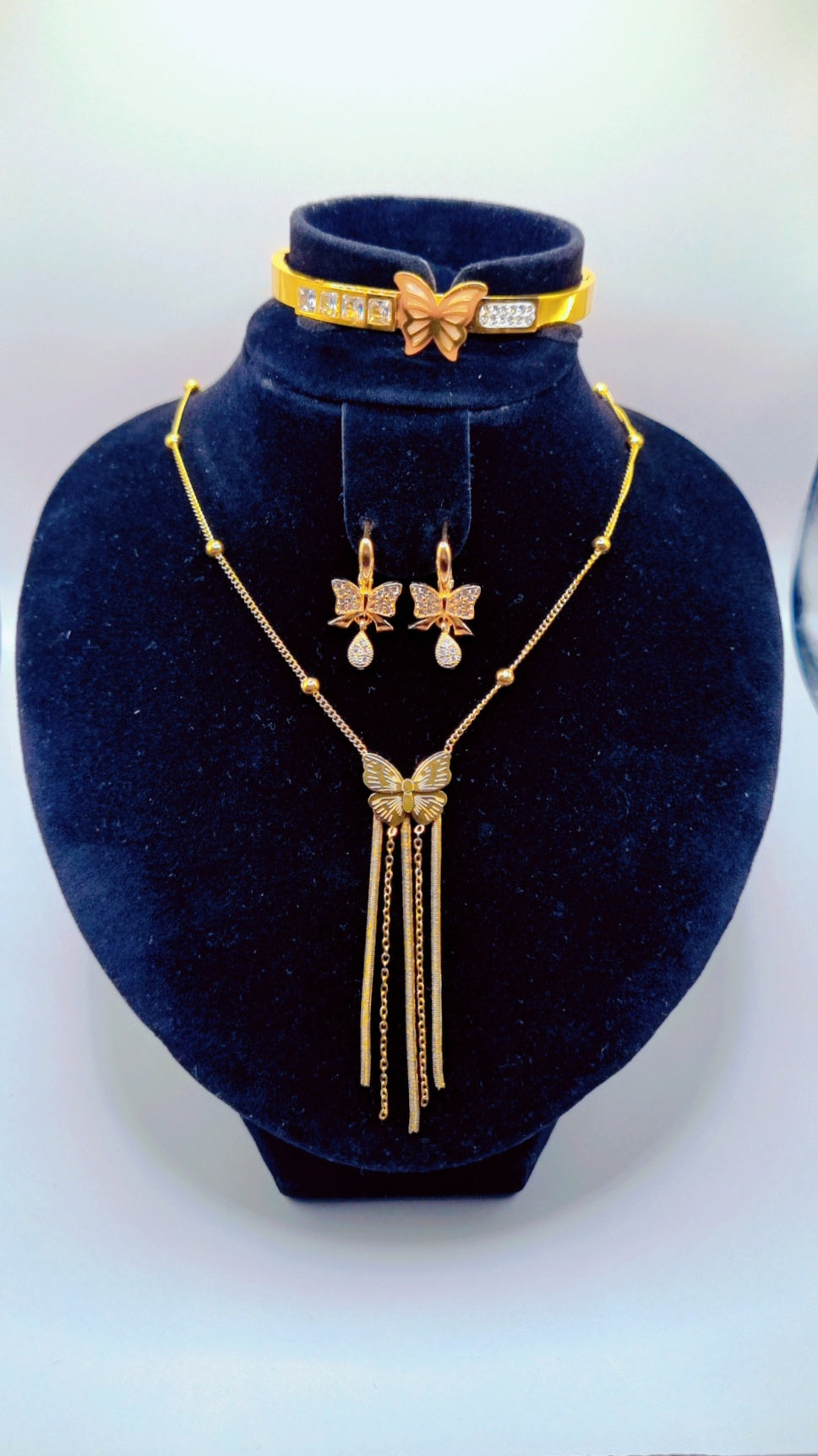 Set 3in1 Ohrring Armband Halskette - König Jewelry