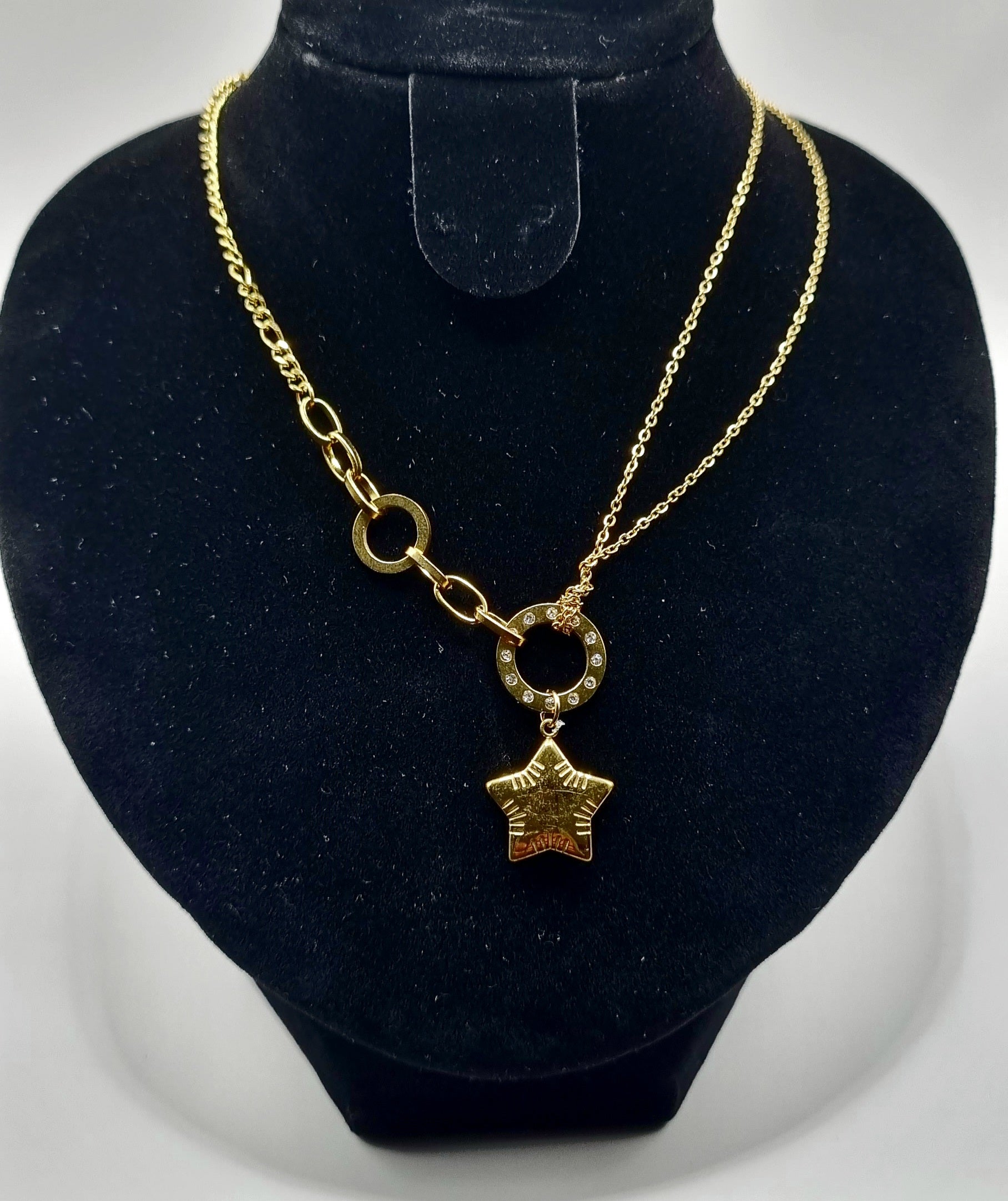 Halskette mit Stern Anhänger - König Jewelry