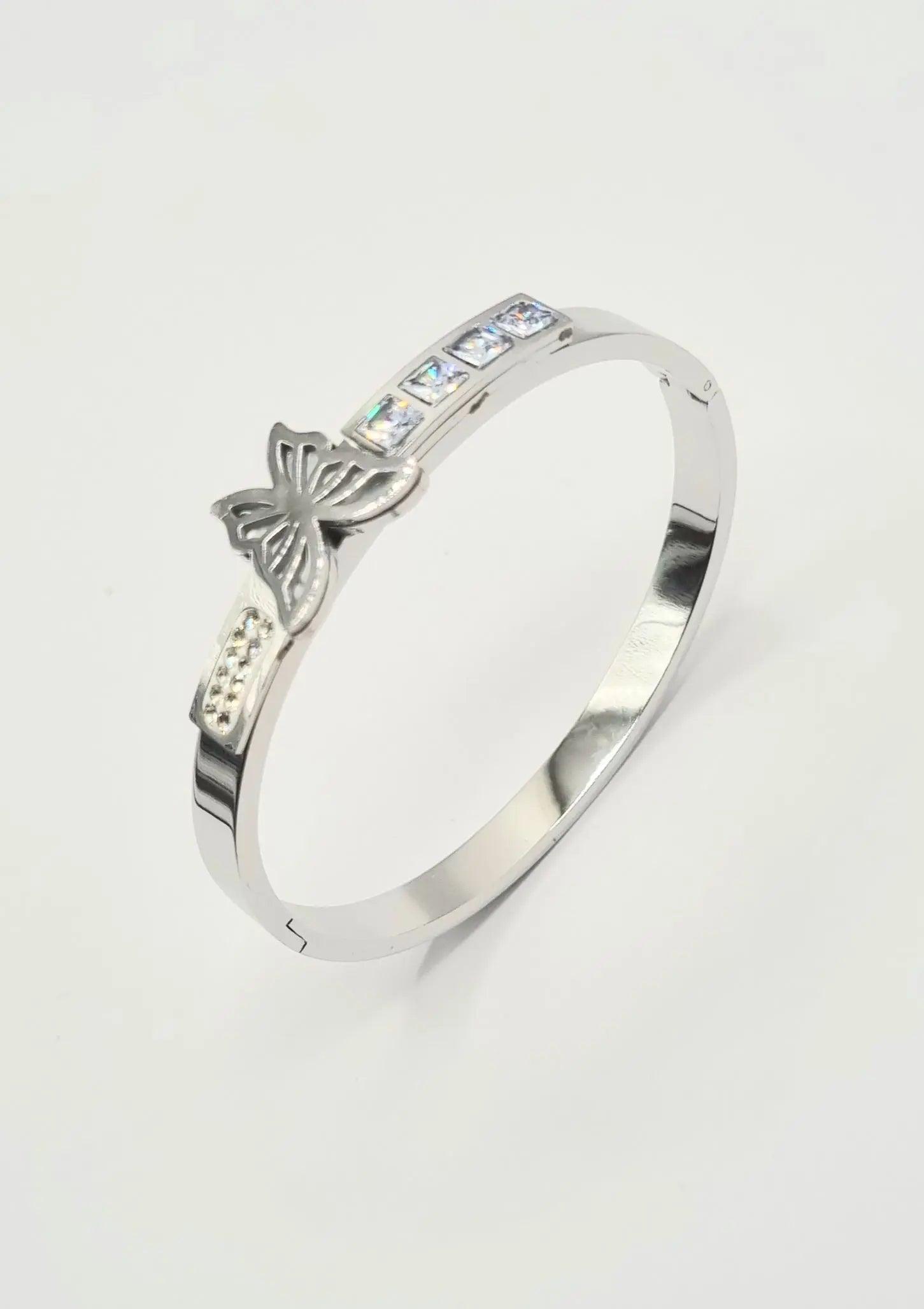 Filigranes Schmetterlings-Armband – Zart & Elegant Vergoldet 18K - König Jewelry